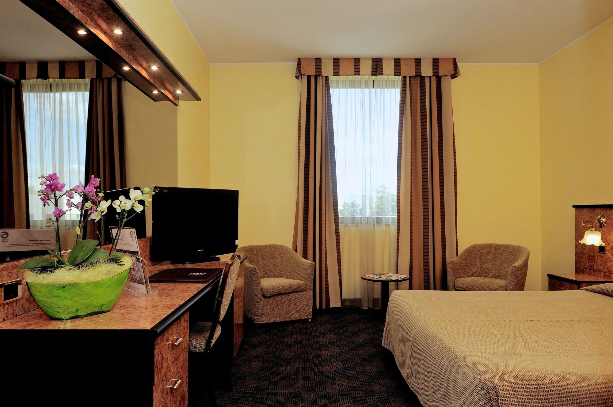 Hotel Le Moran Cusago Room photo